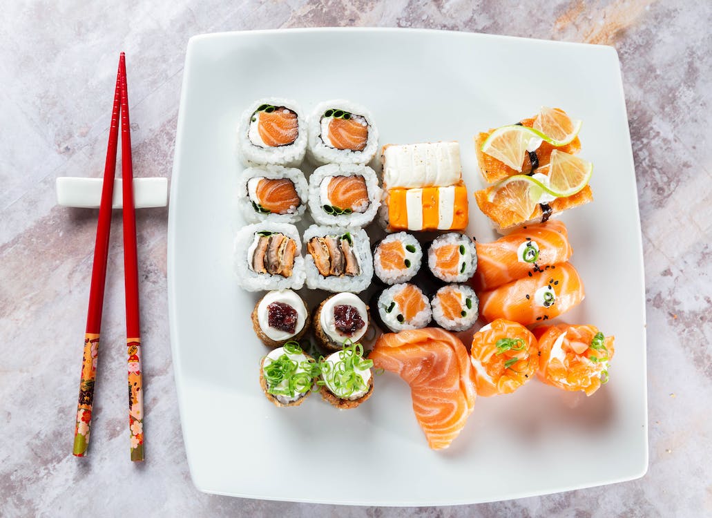 How Long Can Sushi Sit Out: Sushi Safety Guidelines