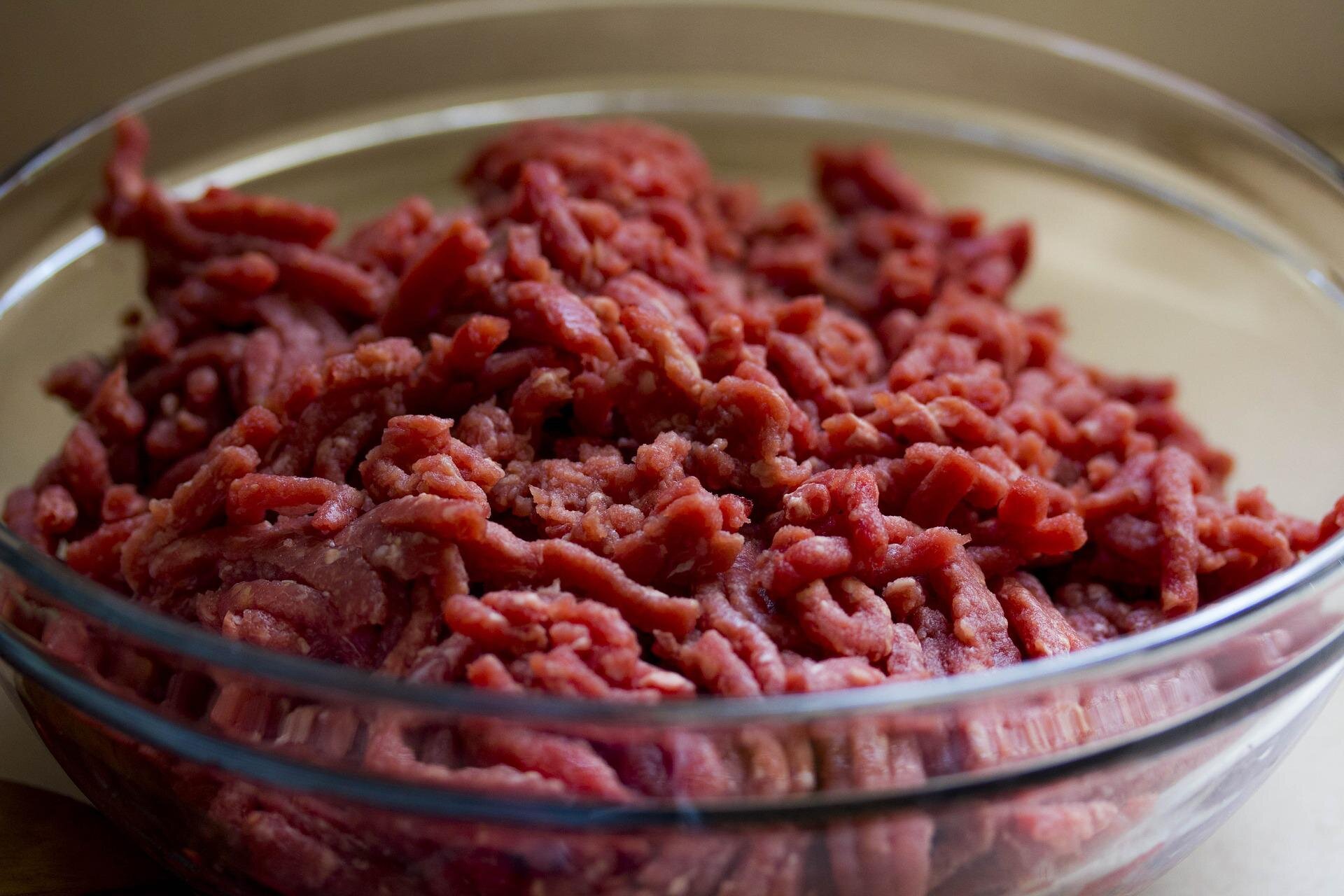 Ground Beef vs Ground Pork: Exploring Ground Meat Options